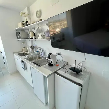 Sunny Beachside Retreat With Mountain And Sea Views * Fuengirola